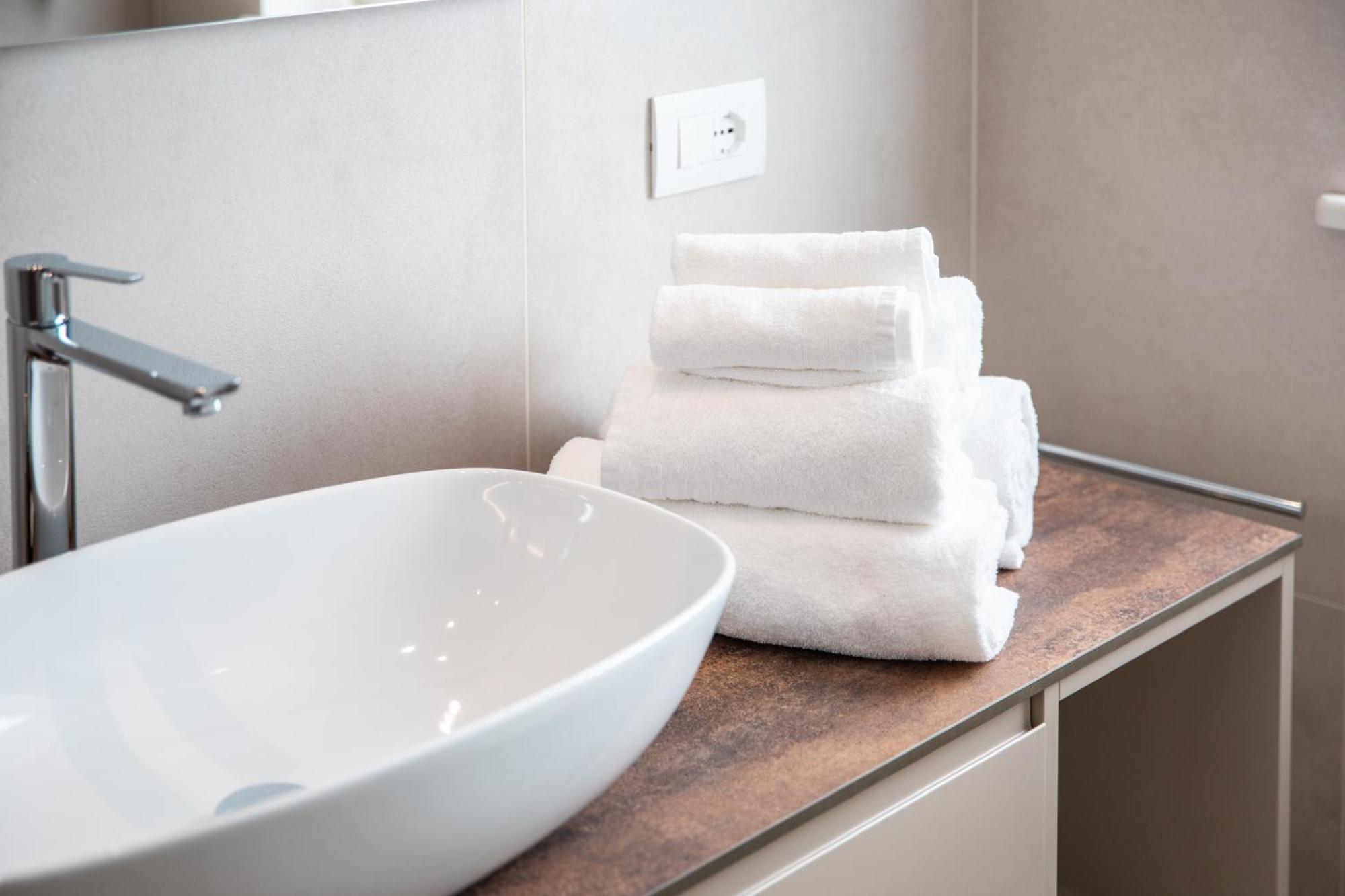 Re Ottone Rooms Lazise Ngoại thất bức ảnh
